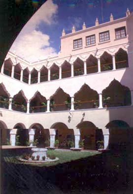Universidad Aut&oacute;noma de Yucat&aacute;n